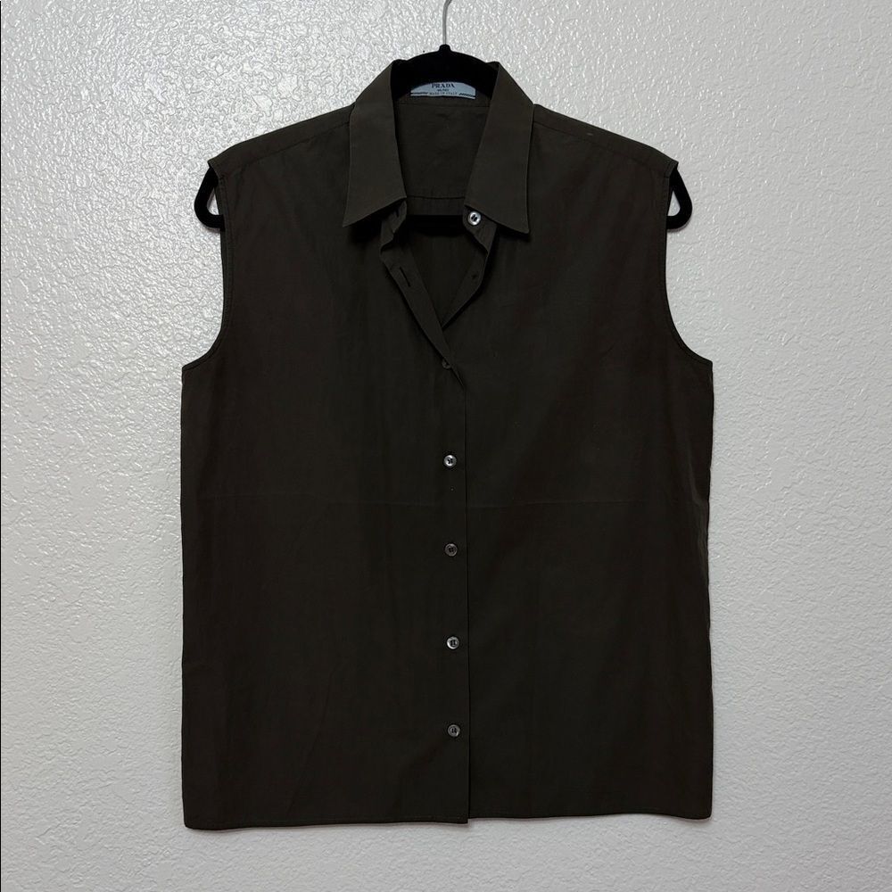 Prada Sleeveless Button Down Shirt 42